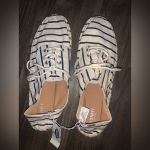 NWT Nautical Sneakers